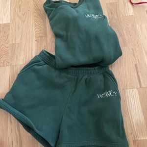 Green sweat set